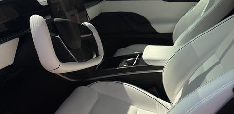 Tesla Model X 2022