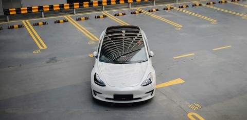 Tesla Model 3 2020