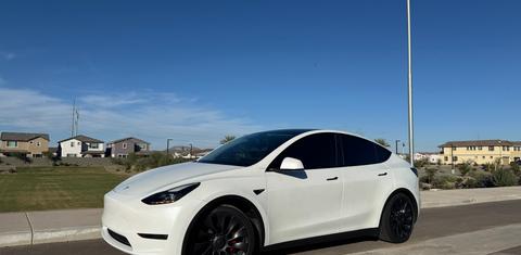 Tesla Model Y 2023