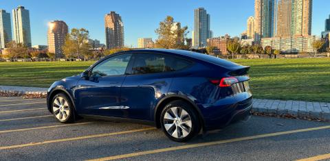 Tesla Model Y 2022