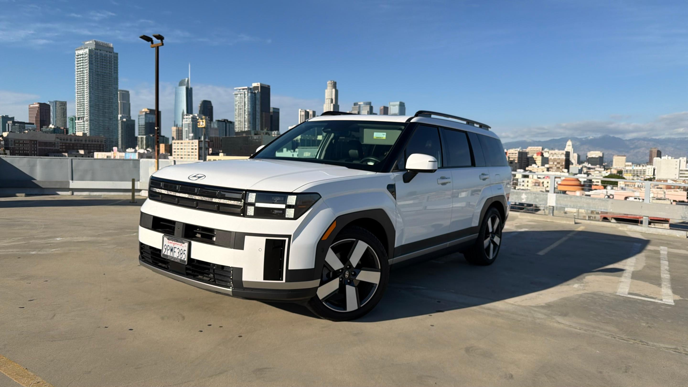 Hyundai Santa Fe Hybrid 2025 in Los Angeles, CA