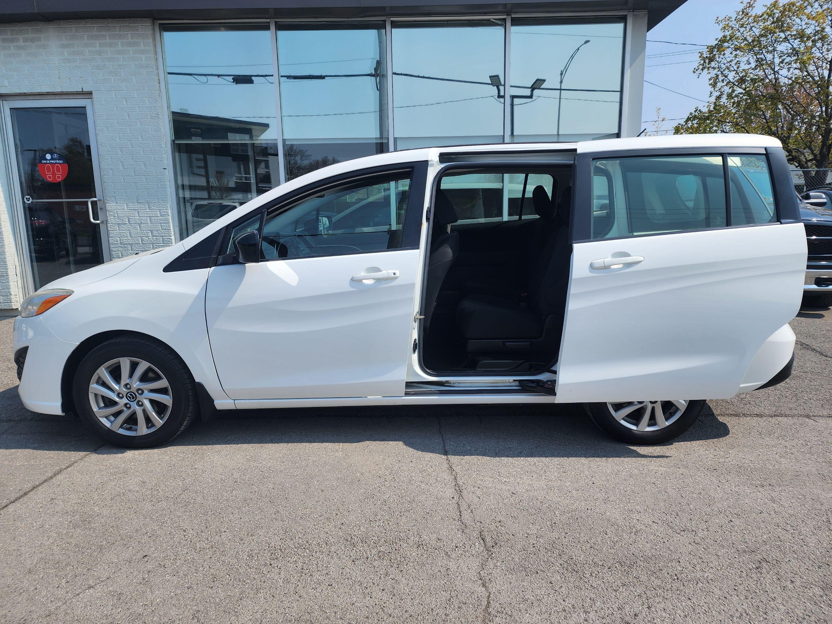 Mazda Mazda5 2015 à 