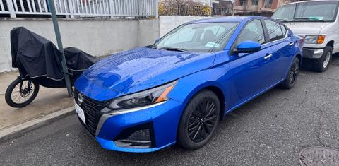 Nissan Altima 2025