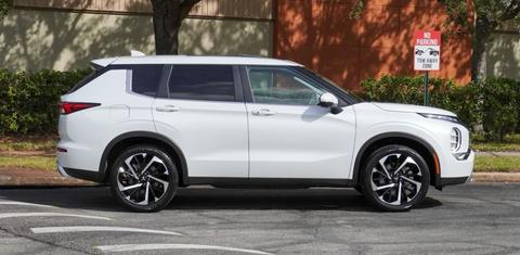Mitsubishi Outlander 2024