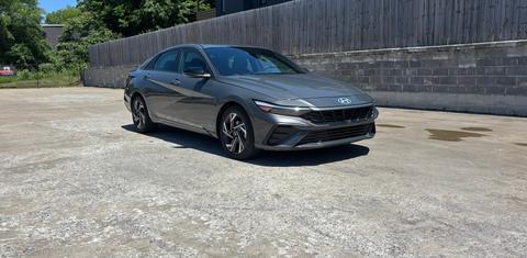 Hyundai Elantra 2025