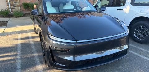 Tesla Model Y 2026