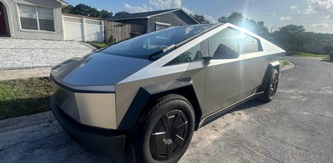 Tesla Cybertruck 2024