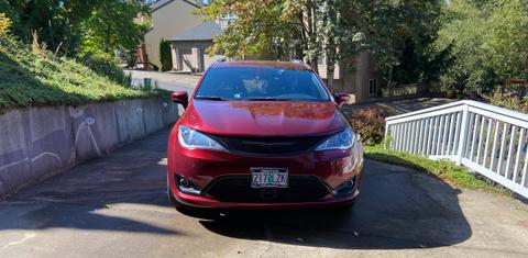Chrysler Pacifica 2019