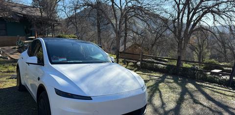 Tesla Model Y 2026