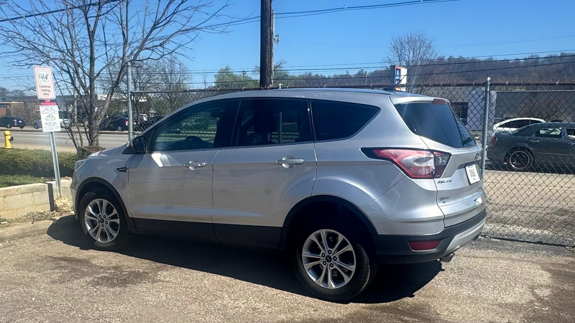 Ford Escape 2017 in 