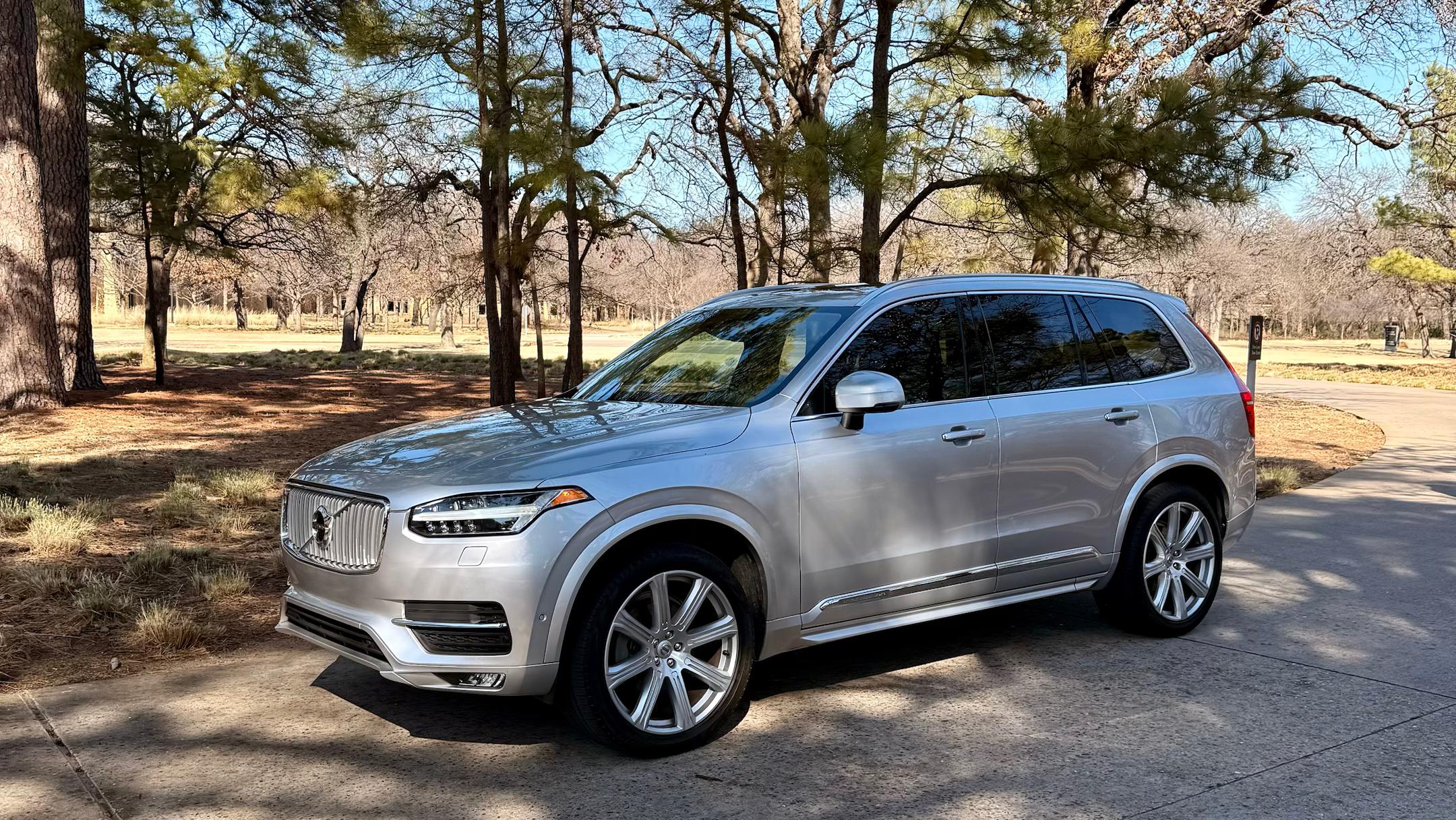 Volvo XC90 2017 in 