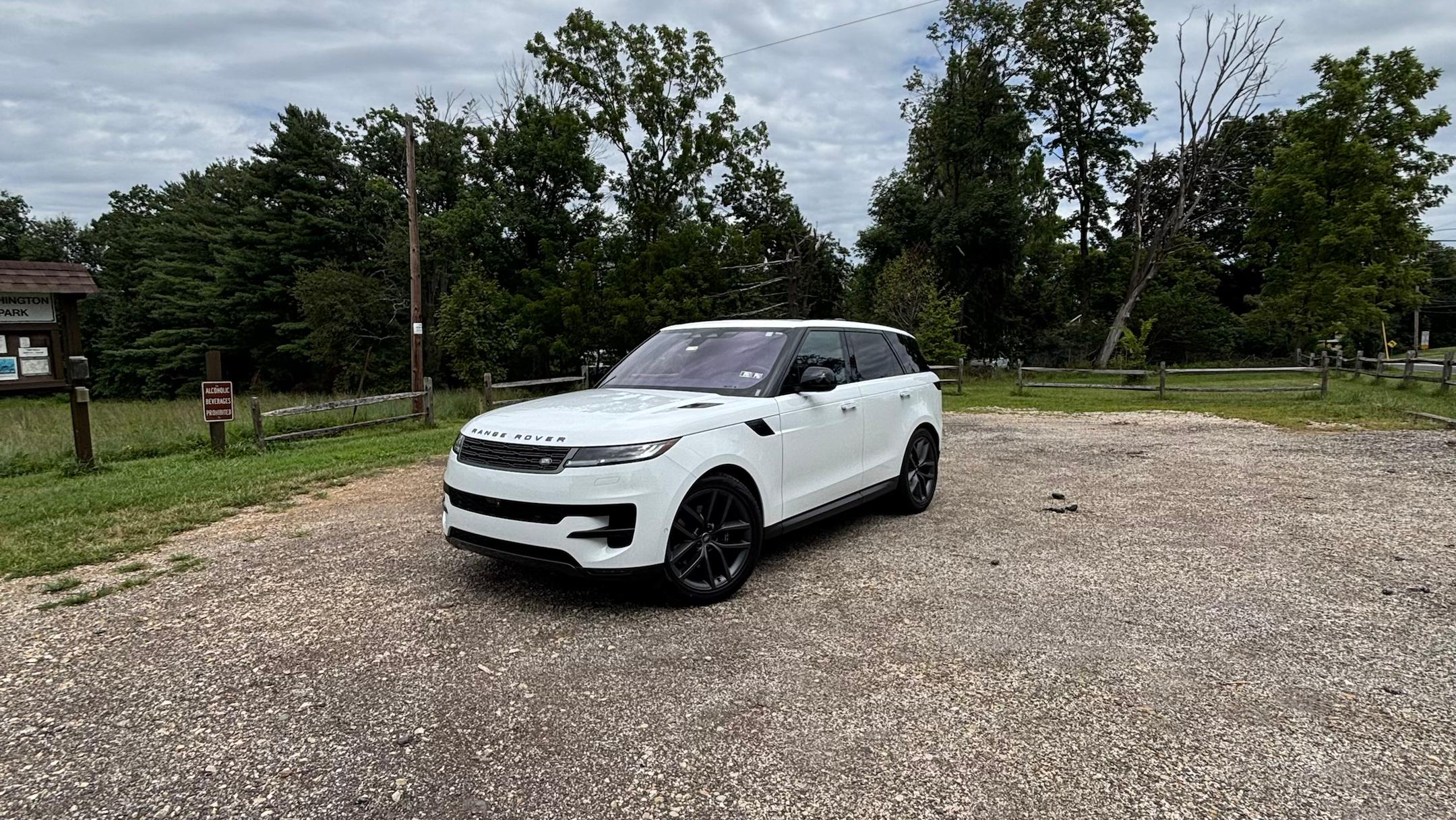 Land Rover Range Rover Sport 2023 in Glenside, PA