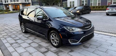 Chrysler Pacifica 2017