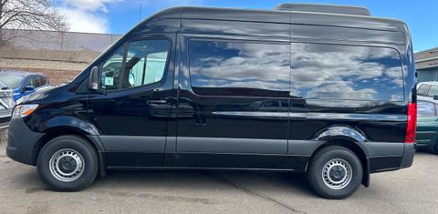 Mercedes-Benz Sprinter 2024