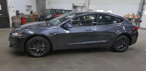 Tesla Model 3 2025