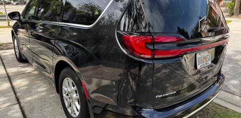 Chrysler Pacifica 2022