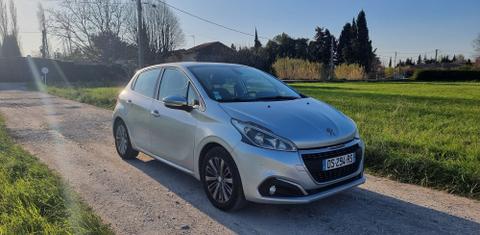 Peugeot 208 2015