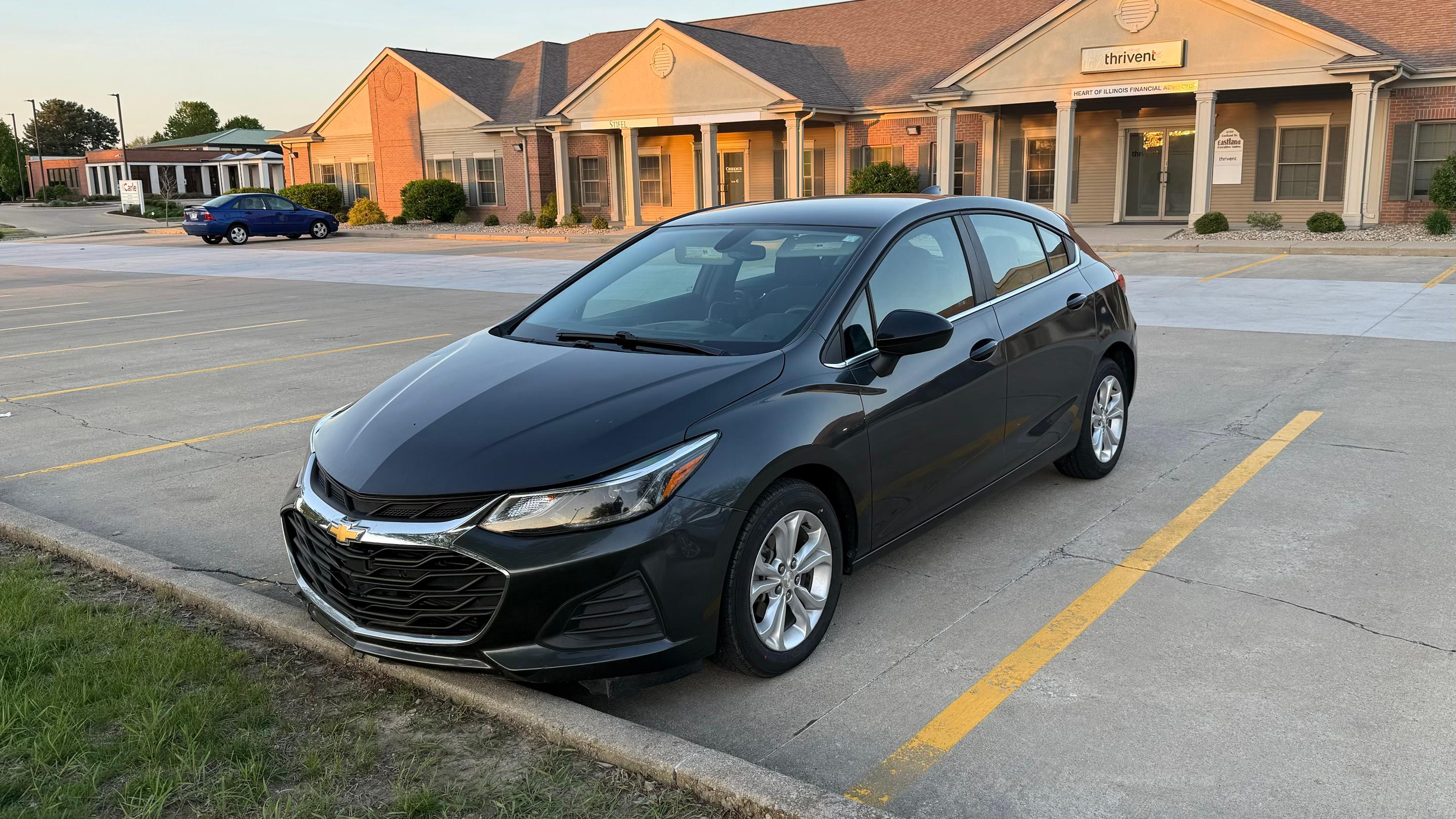Chevrolet Cruze 2019 in Decatur, IL