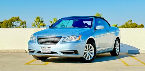 Chrysler 200 2013