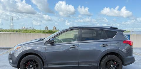 Toyota RAV4 2015
