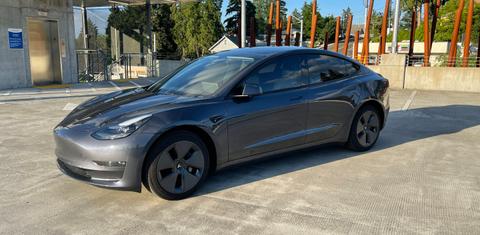 Tesla Model 3 2022
