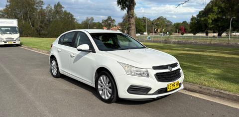 Holden CRUZE 2016