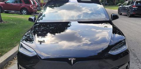 Tesla Model X 2022