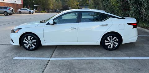 Nissan Altima 2022