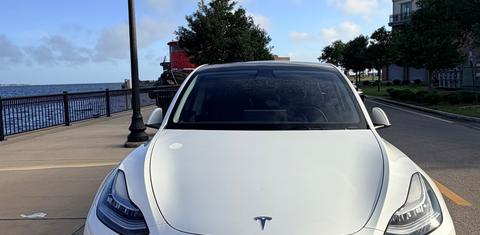 Tesla Model Y 2021