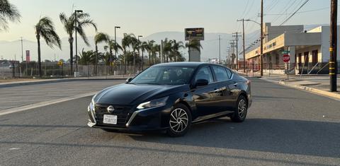 Nissan Altima 2024