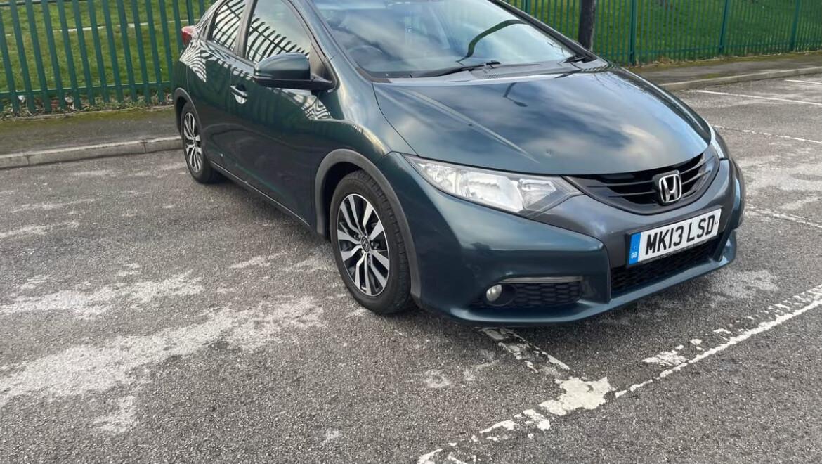 Honda Civic 2013 in Todmorden
