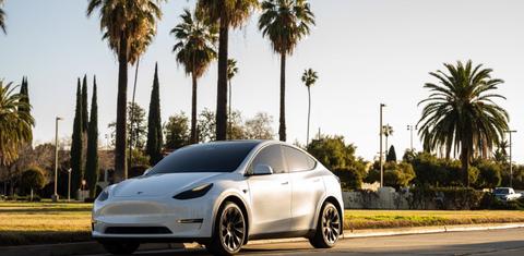Tesla Model Y 2023
