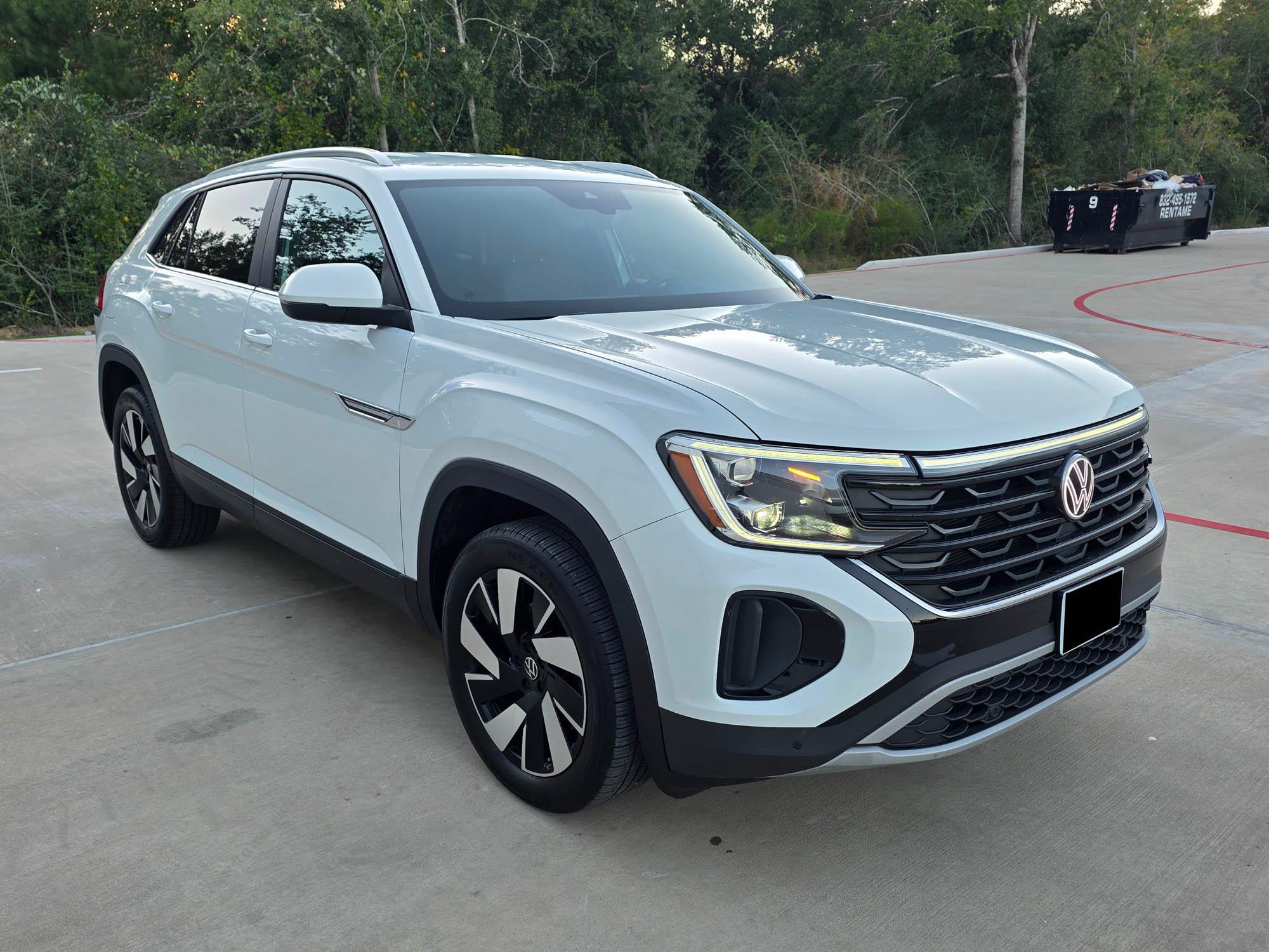 Volkswagen Atlas Cross Sport 2025 in 