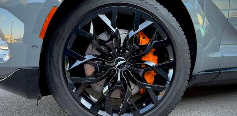 Aston Martin DBX 2022