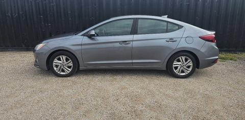 Hyundai Elantra 2019
