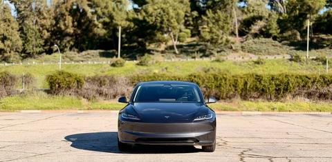 Tesla Model 3 2025