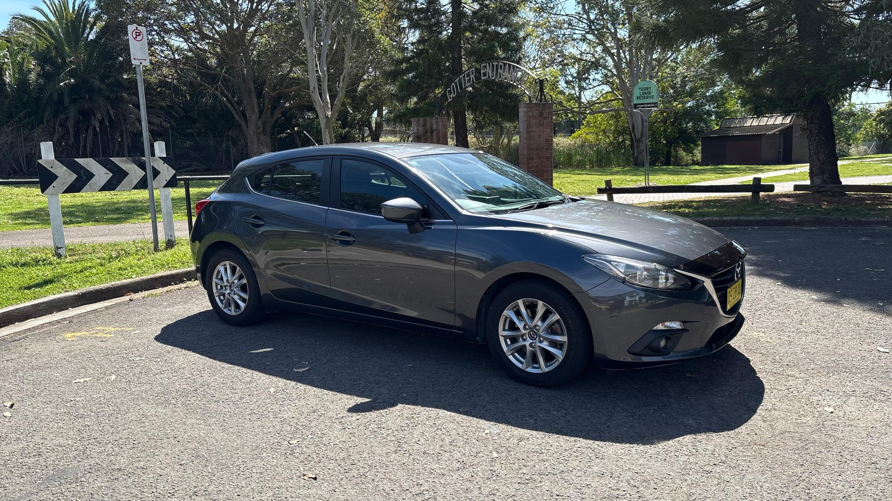 Mazda MAZDA3 2016 in Campsie
