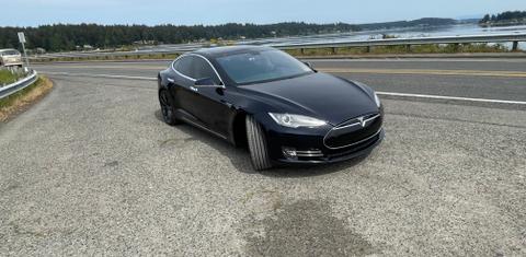 Tesla Model S 2014