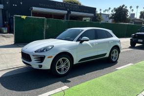 Porsche Macan car