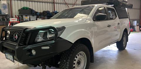 Nissan NAVARA 2023