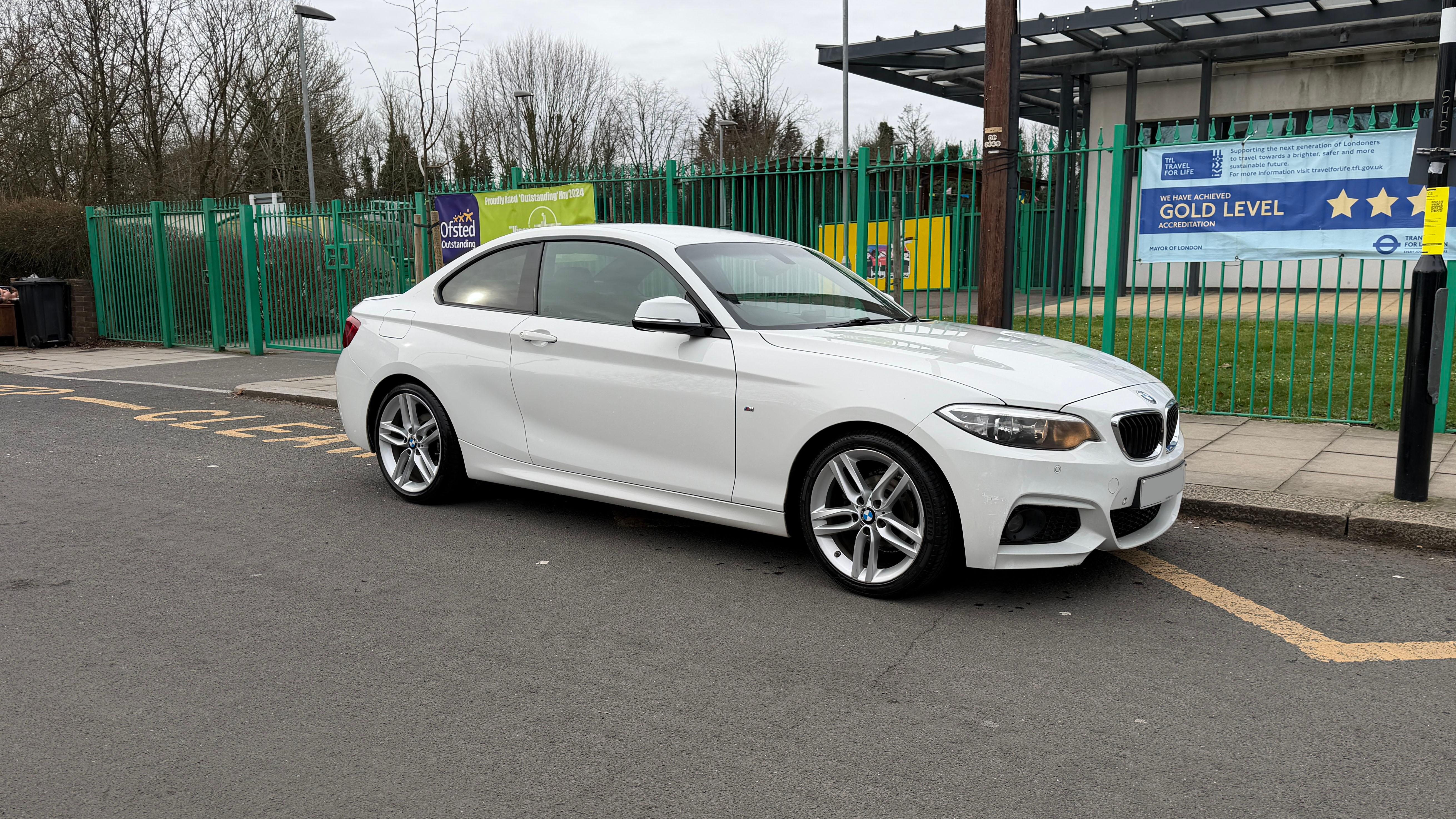 BMW 2 Series 2015 in Wembley