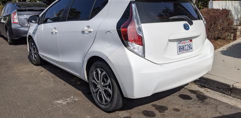 Toyota Prius c 2016