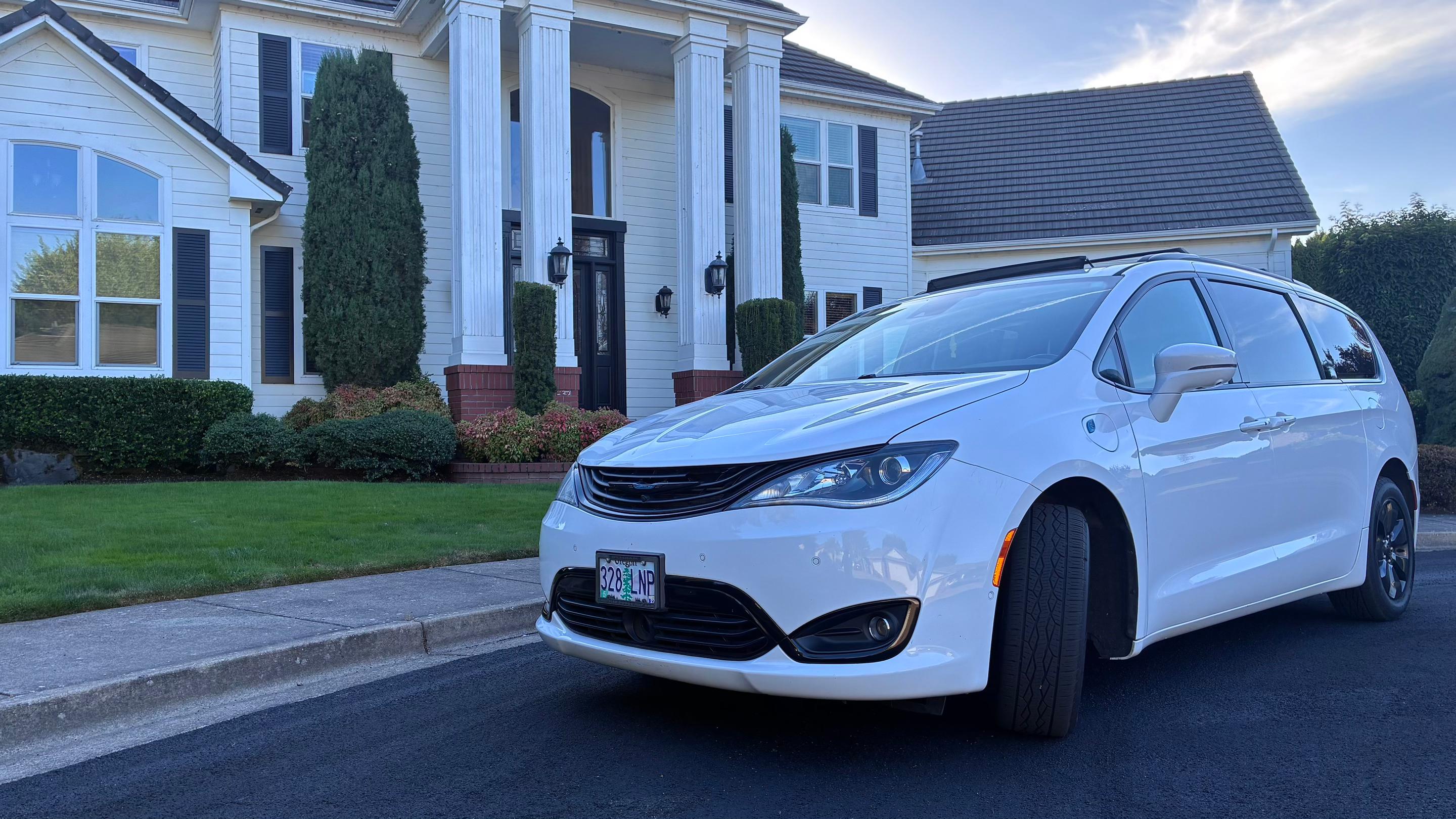 Chrysler Pacifica 2019 in Eugene, OR
