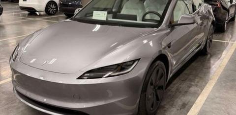 Tesla Model 3 2024