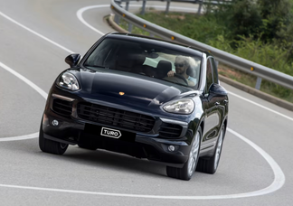 Porsche Cayenne car