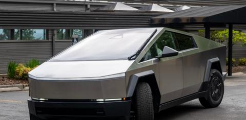 Tesla Cybertruck 2026