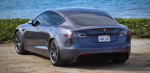Tesla Model S 2021