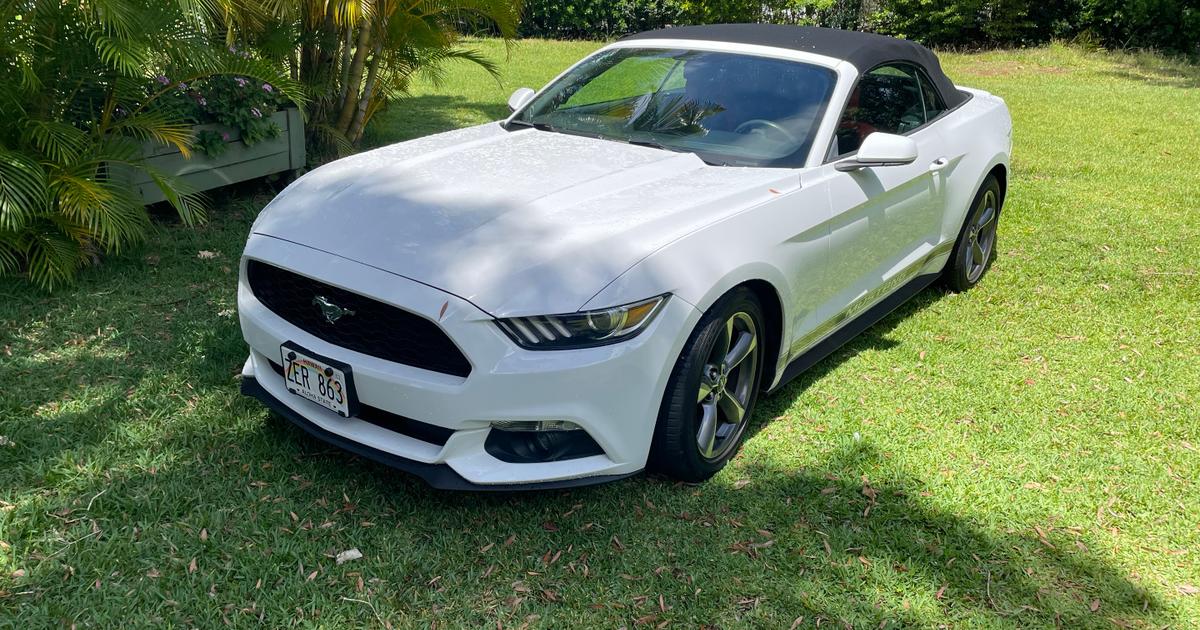 Ford Mustang 2015 rental in Kahului, HI by Paul M. Turo