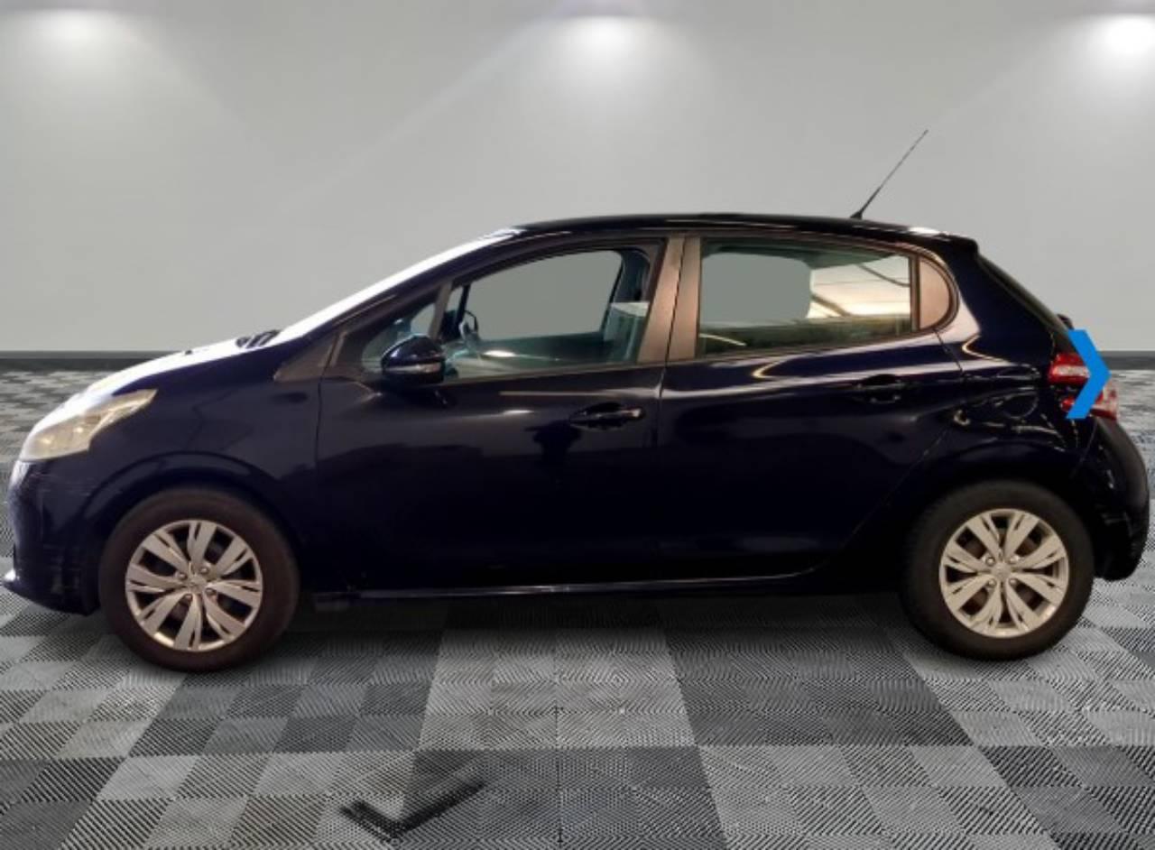 Peugeot 208 2014 à Mâcon
