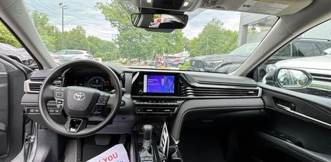Toyota Camry Hybrid 2025